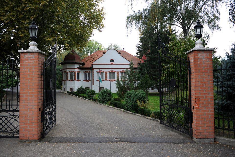 Kastelyszallo Mateszalka Bed & Breakfast Luaran gambar